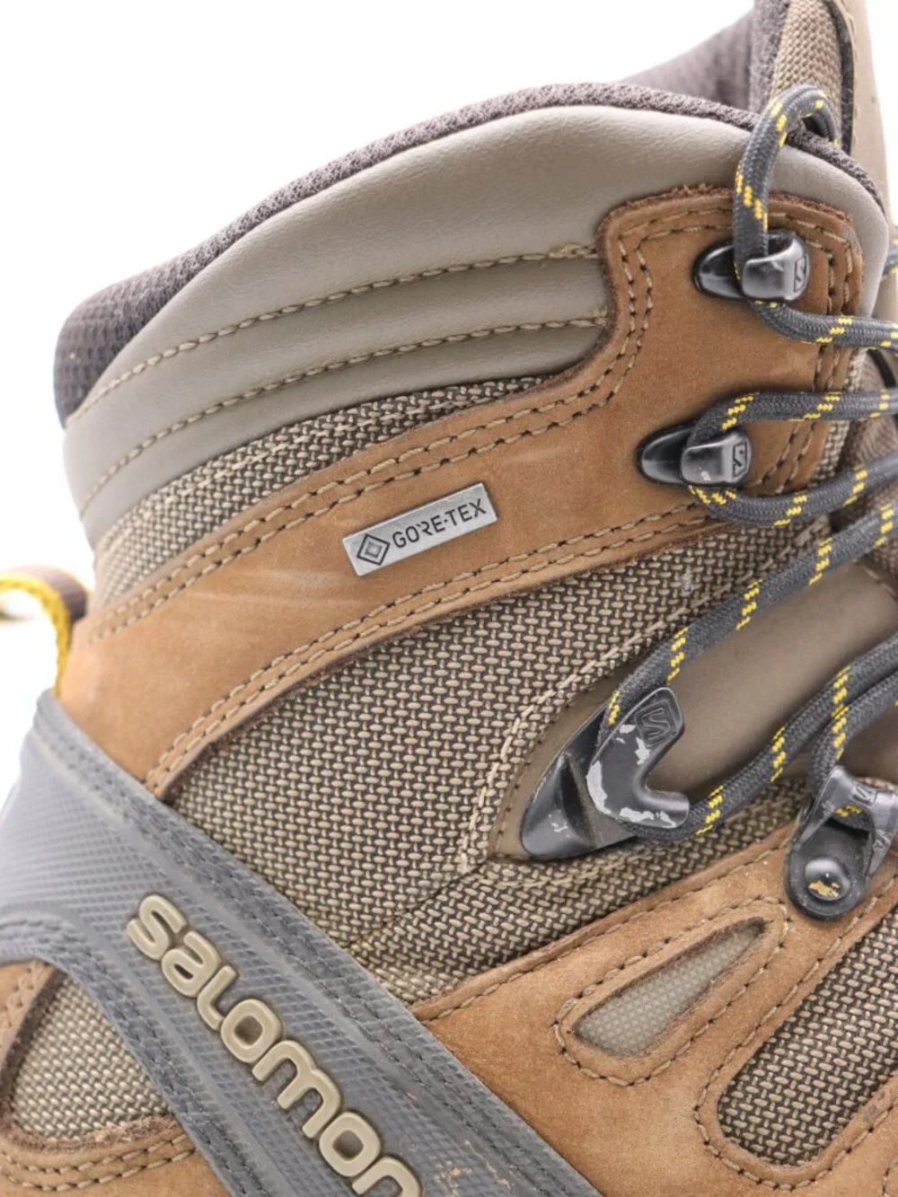 Salomon Quest 4D GTX Hiking Boots Men's 9.5 Brown Waterproof Gore-Tex Trail Boot